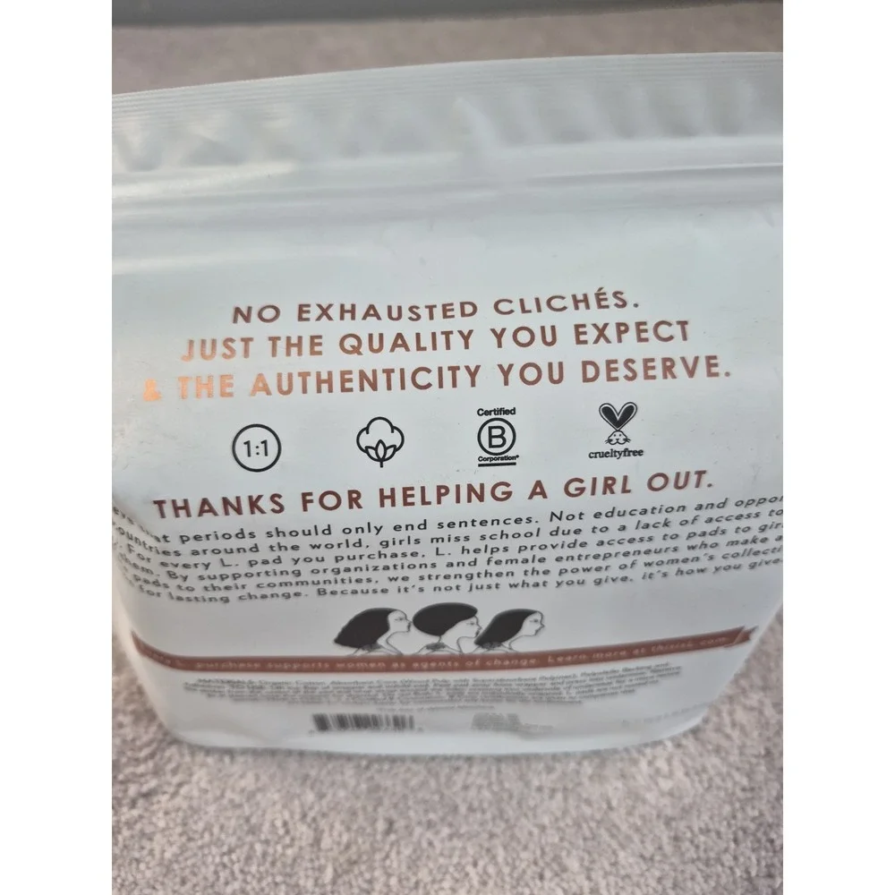 Chlorine Free Ultra Thin Regular Pads with Wings 42 CT New